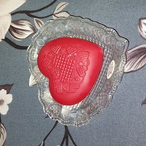 NIB Vintage Heart and Diamond Soap Dish and Soap